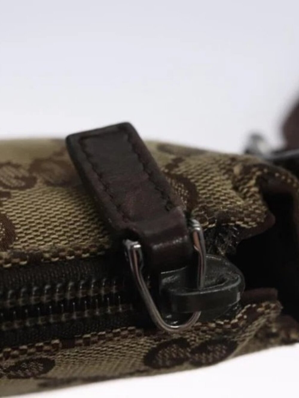 GUCCI GG Canvas Shoulder Bag Beige Brown gold - Picture 9 of 16